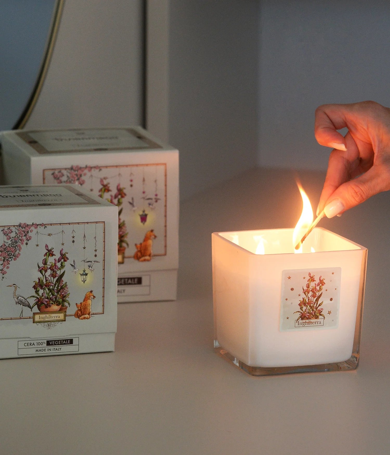 Aromatic Candle